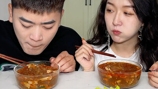 #Bihun Asam Pedas Hitam Hari ini sangat bahagia #Wajib bagi Pencinta Makanan #Inilah Rasanya