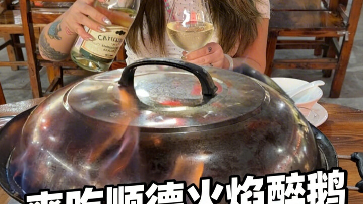 My girlfriend asked me to tell her a story to lull her to sleep again. #CoupleLife #BedtimeMontage #