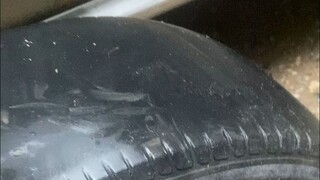 واجه الميكانيكي عطلًا فظيعًا، وسأل العميل عن المدة التي يمكن أن يعمل بها.