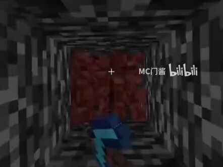 ماك: يا صديقي، سمعت أنك تخبر الجميع بأنني ميت؟