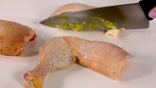 "من الصعب التمييز بين الشيء الحقيقي أو الكعكة الحقيقية"