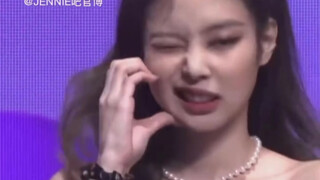 การดำรงอยู่คือการทำตัวเหมือนเด็กที่ถูกตามใจ เจนนี่เกิดมาเพื่อทำตัวเหมือนเด็กที่ถูกตามใจ