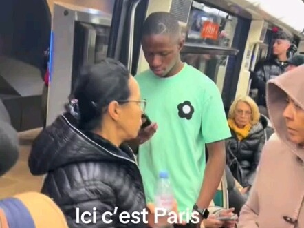 A scene from the Paris Metro captured by a tourist...