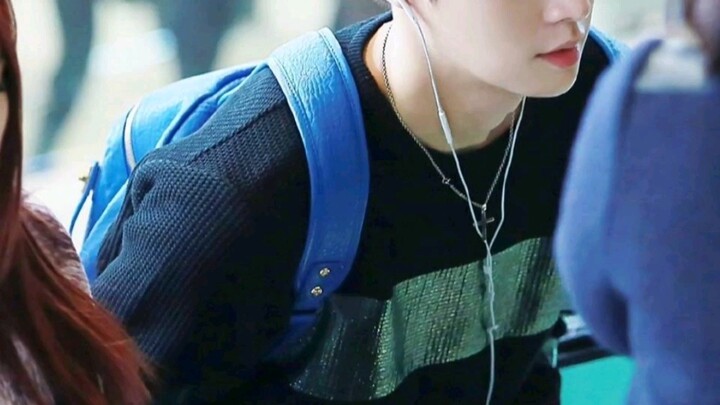 So freaking funny—no one will admit he’s a top male idol, but as soon as there’s gossip mentioning “