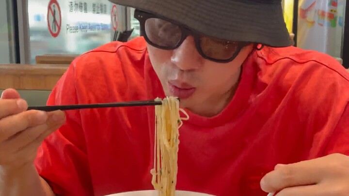 บะหมี่เนื้อ！！！！！！#อาโอยางิ ทาคายะ# #ปักกิ่ง# #บะหมี่เนื้อ#