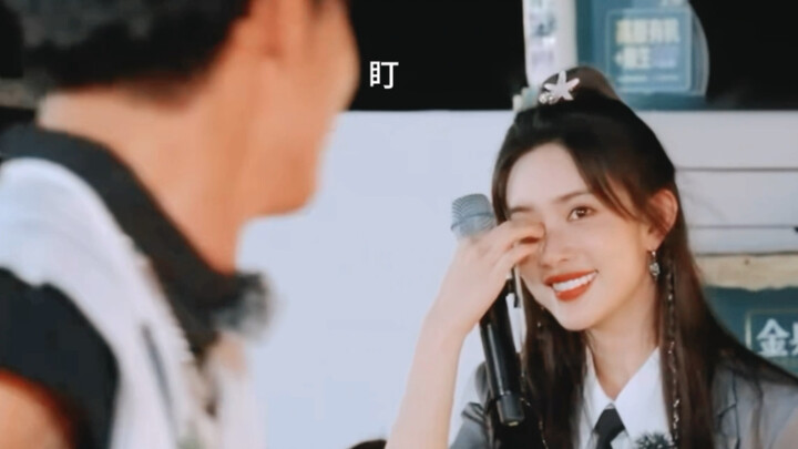 With so many people in the audience, they’re only teasing you—this season is all about blatant favor