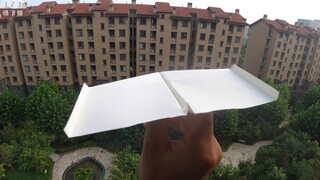 Menggunakan Kertas A4 Membuat Pesawat Kertas yang Kuat Terbang