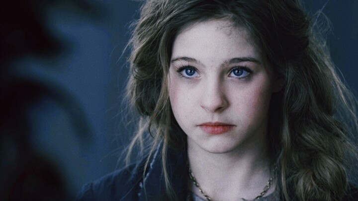 Let's take a look at how stunning the fairytale girl portrayed by Germany is!