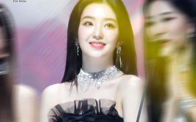 ตอนนี้ดูเหมือนว่าเกาหลีใต้ไม่ได้มีไอดอลหน้าตาเทพคนใหม่มานานแล้ว!