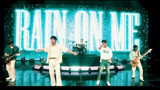 N.Flying Cover Rain On Me Band Live Version