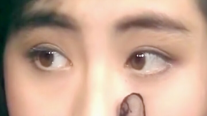 Wang Zuxian: As soon as strangers catch a glimpse of my eyes, they inexplicably feel a sense of pres