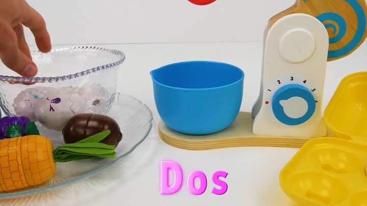 Toy Learning Video for Toddlers - Learn Spanish Colors, Shapes, and Numbers with a Birthday Cake!