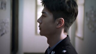 WTF! นายตำรวจเฉินไหล่กว้าง เอวแคบ ขาเรียวยาวคนนี้หล่อมาก!