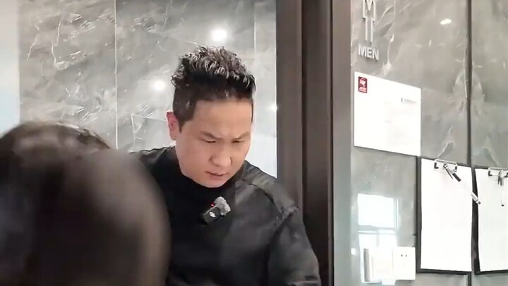 Little boy goes missing after using the restroom at the mall! All parents, beware of this trick.