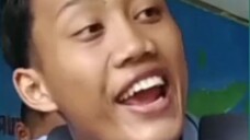 Pagiiii.... Jedug 😂🤣🤣