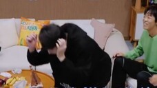 Xu Kai was hung up and spanked by a ghost