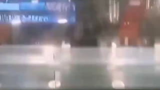 Pandangan mata yang ingin membunuh seseorang memang tak bisa disembunyikan!