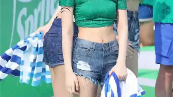 Lisa played water-gun games with her fans in South Korea, got completely soaked, and still looked as
