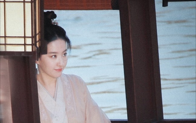 After a fifteen-year hiatus, Liu Yifei is back in a historical drama—excited?