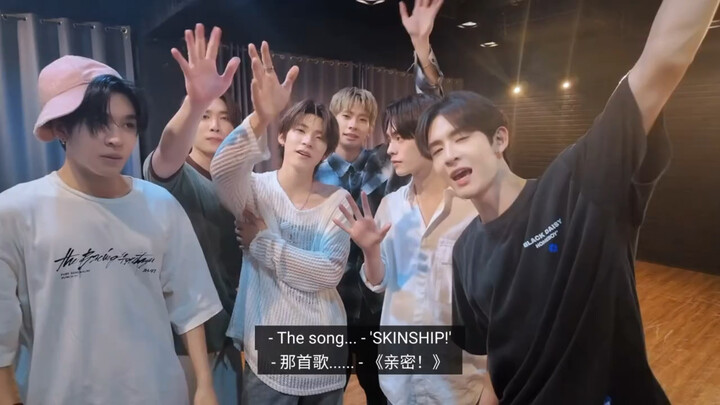 【DEXX】Hậu trường vũ đạo SKINSHIP (phiên dịch Anh – Trung)
