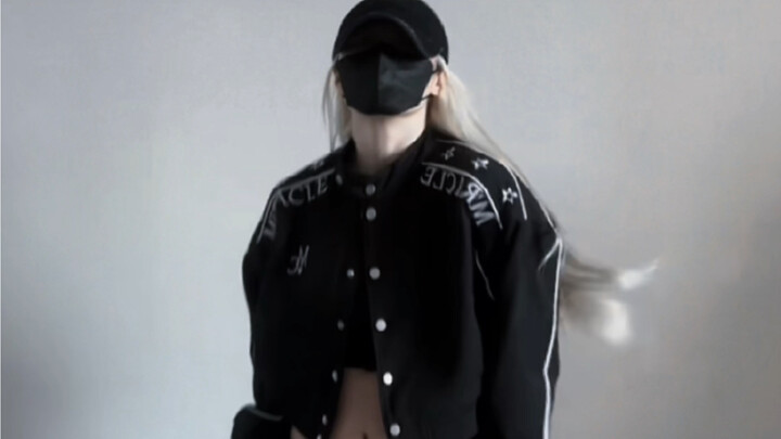 Handsome Sister God Of Music's Cover Dance