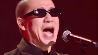 大哥你玩摇滚有啥用 梁龙带你不一样的二手玫瑰