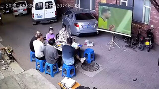 It’s better for the delivery guy to arrive at the right time than to arrive early!