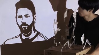 الشخصيات تحت الضوء والظل