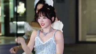 Selamanya selamanya! BabyMonster Qian Jin Feng membawakan tarian cover panggung