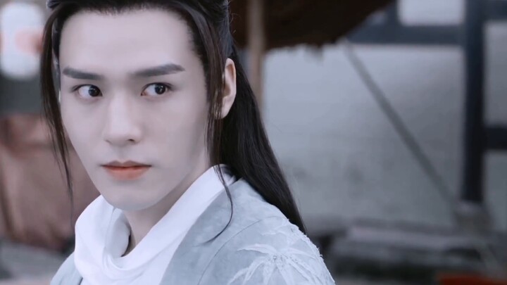 [Yang Zi & Gong Jun || Eye-killing mashup] "Aura only requires one look"