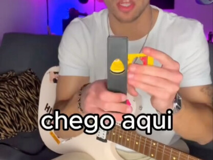 آلة صنع الريشة تصنع الريشة بنفسك، ضرورية لعزف الغيتار، ولن تخاف بعد الآن من فقدان الريشة!