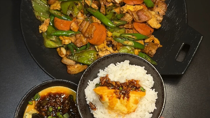 Một bát xá xíu nhà nông và món trứng hấp siêu cấp无敌