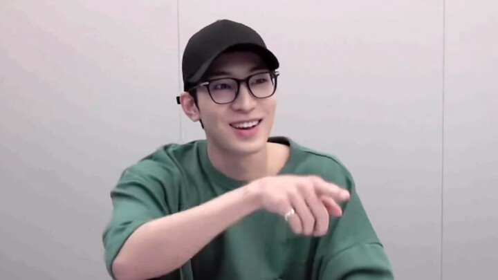 【Toàn Viên Hữu】“Đừng cười máy tính của tôi, cái nào tôi mua cũng là đắt nhất!”