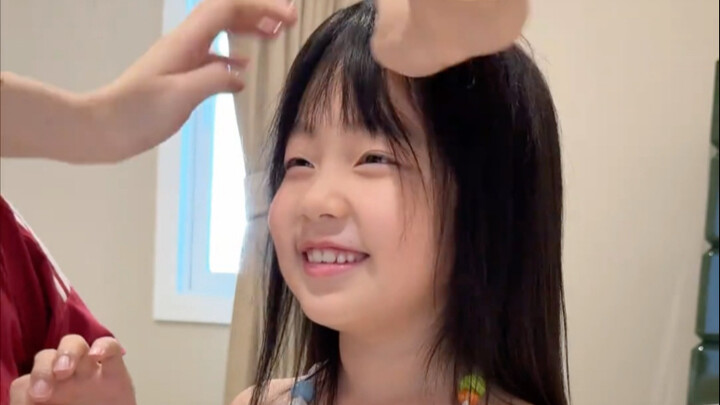 It’s proven! The right hairstyle is incredibly important for girls.