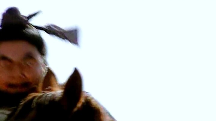 Three brothers were separated for a year—Zhang Fei even switched careers to become a blacksmith. The