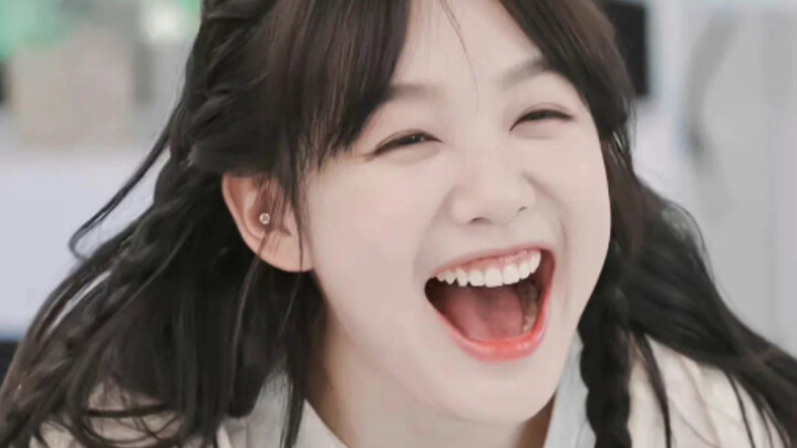 As expected, no one can resist cuteness, damn, it’s too sweet!!!