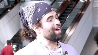 Anime Interview: Let passers-by look at emoji expressions and guess what anime it is!