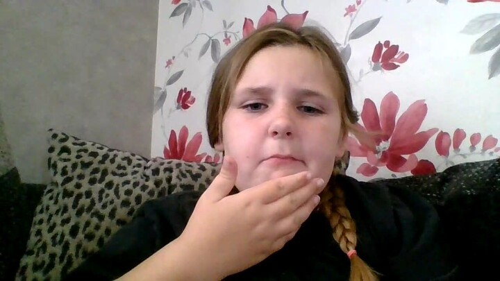 watch me eat popcorn