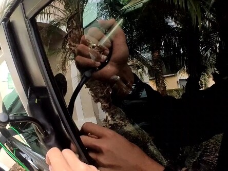 Make $200 in a minute by picking locks for people