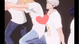 What motorcycle comes with seatbelts? 【PLAVE/141】