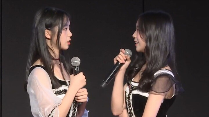 The Two Qiaos: We’re too cute—better keep our distance! + Live commentary: “Sis, you’re so flirty!”