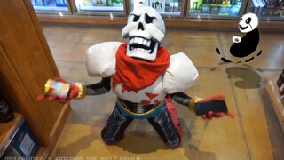 Cosplay papyrus at the soup shop