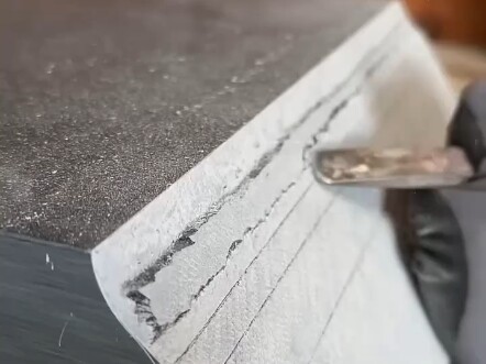 World-Class Stone Carving Masters Abroad