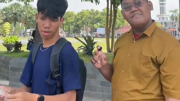 Dapatnya uang besar banget