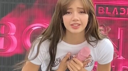 太美啦 哇哇哇 本人更好看 哇哇哇 # lisa舞蹈 blackpink泰国曼谷演唱会。