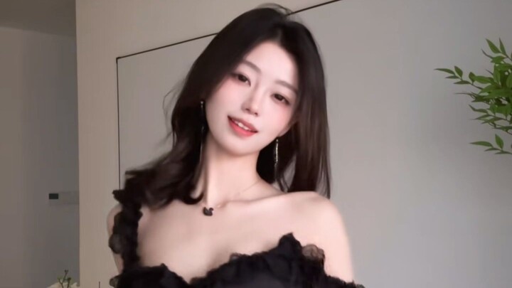 【Số 0073: Uyên Thanh】Dây đeo vai hơi trượt — Kế hoạch sưu tầm của cô gái kỳ thứ 73