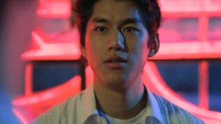 男孩拿一杯下药的奶茶，勾引青春的若智少女，最终付出了惨痛的代价《黑的教育》