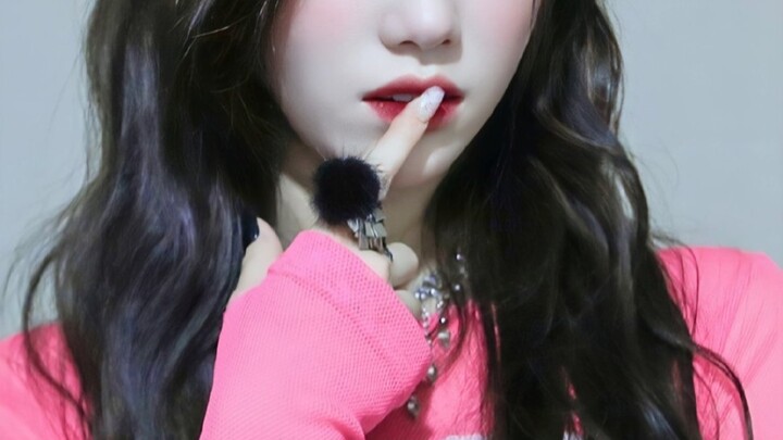 ผู้หญิงจีนที่ทำให้ชาวเกาหลีต้องพูดว่า "สมาชิกจีนคนนี้ไม่มีทางไม่เดบิวต์ได้เลย แค่ปรากฏตัวก็ดึงดูดสาย