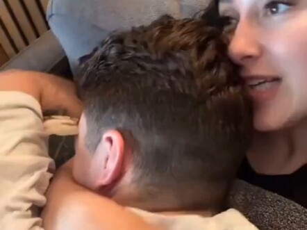 Fantasy Moment: Your Girlfriend Comforts You After You Lose a Game