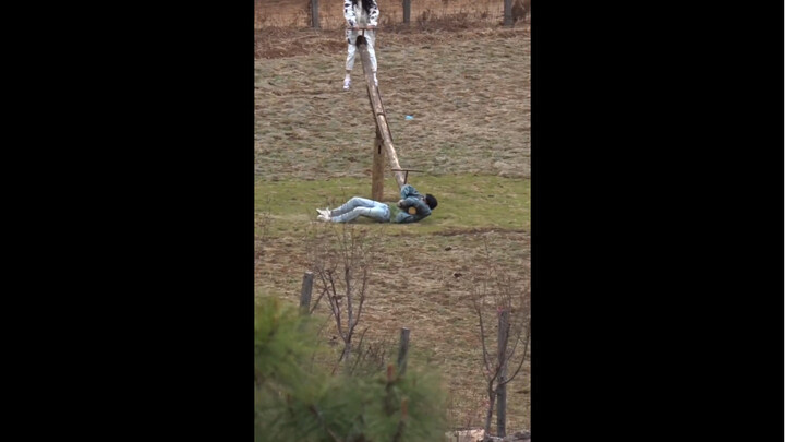 王鹤棣我理解了这么好的基因棣妈只生你一个了  我服了   屁股刹车